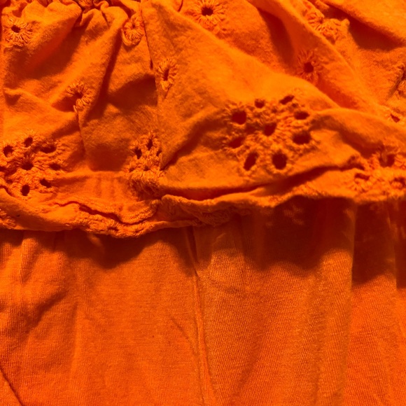 Inextenso - Bright Orange Off the Shoulder - Picture 2 of 3